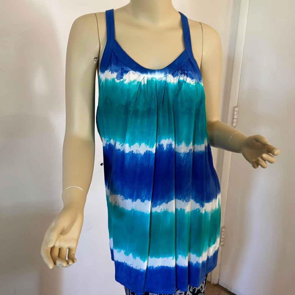 C&C NWOT tank